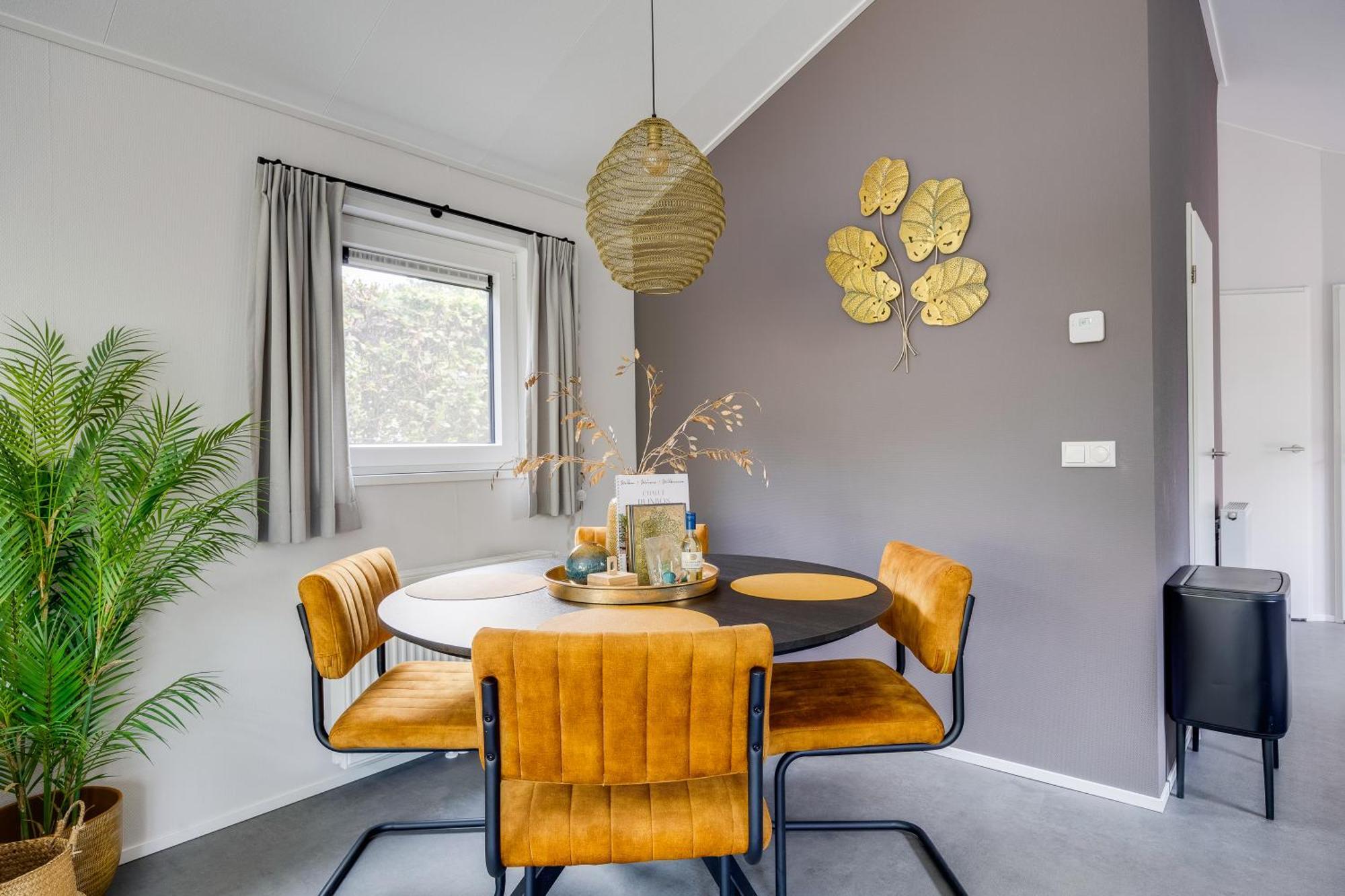 Modern Ingericht Chalet Op Groen Park Op De Veluwe Epe Luaran gambar