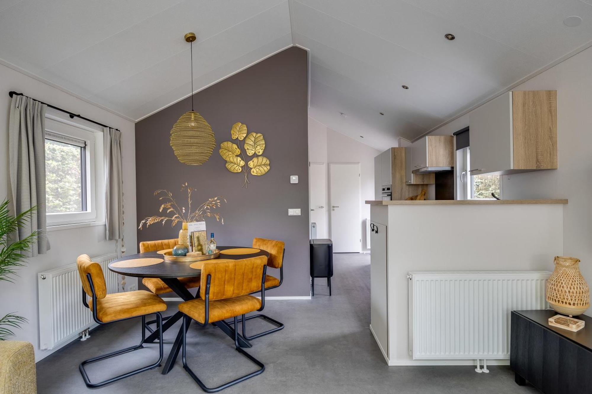Modern Ingericht Chalet Op Groen Park Op De Veluwe Epe Luaran gambar