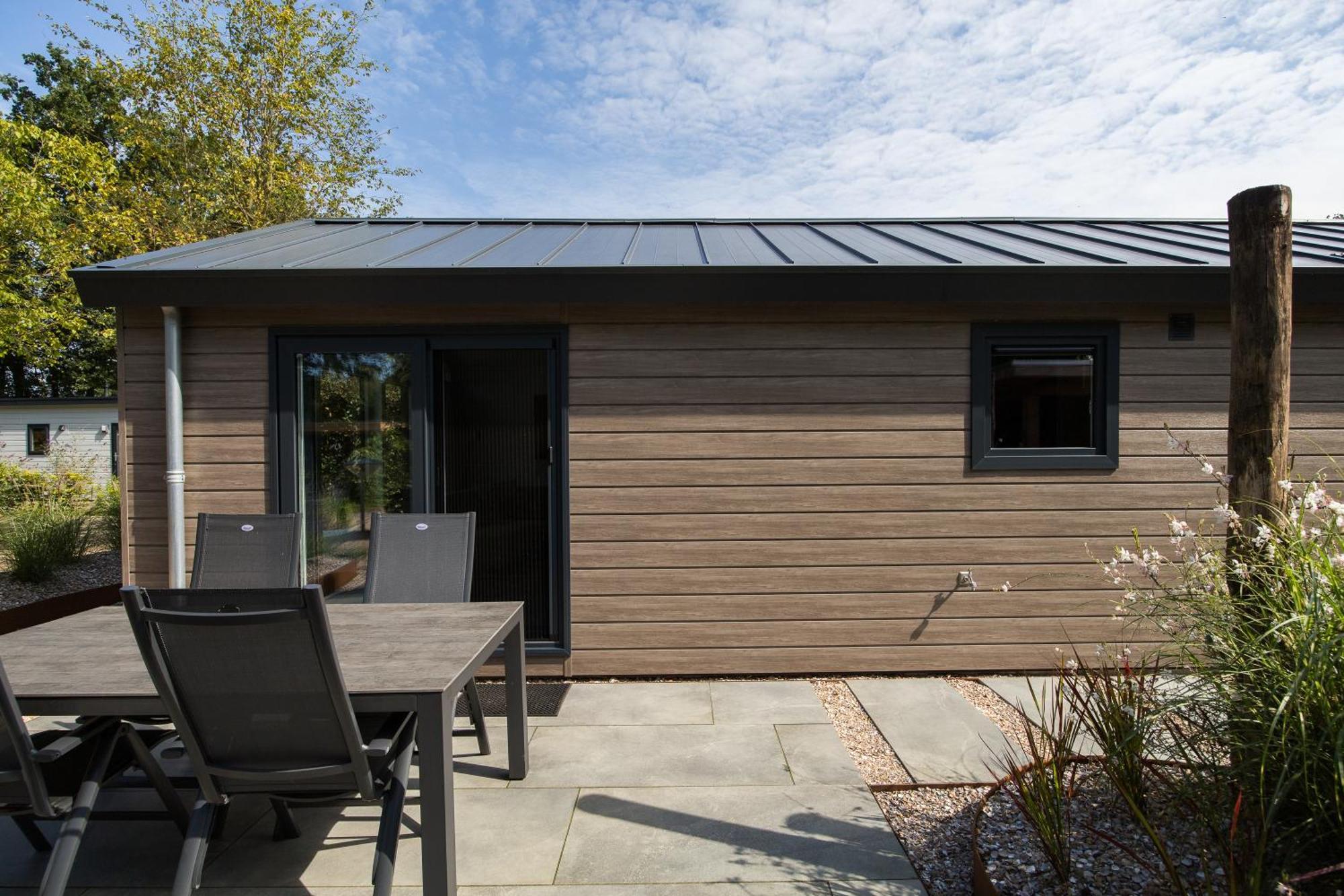 Modern Ingericht Chalet Op Groen Park Op De Veluwe Epe Luaran gambar