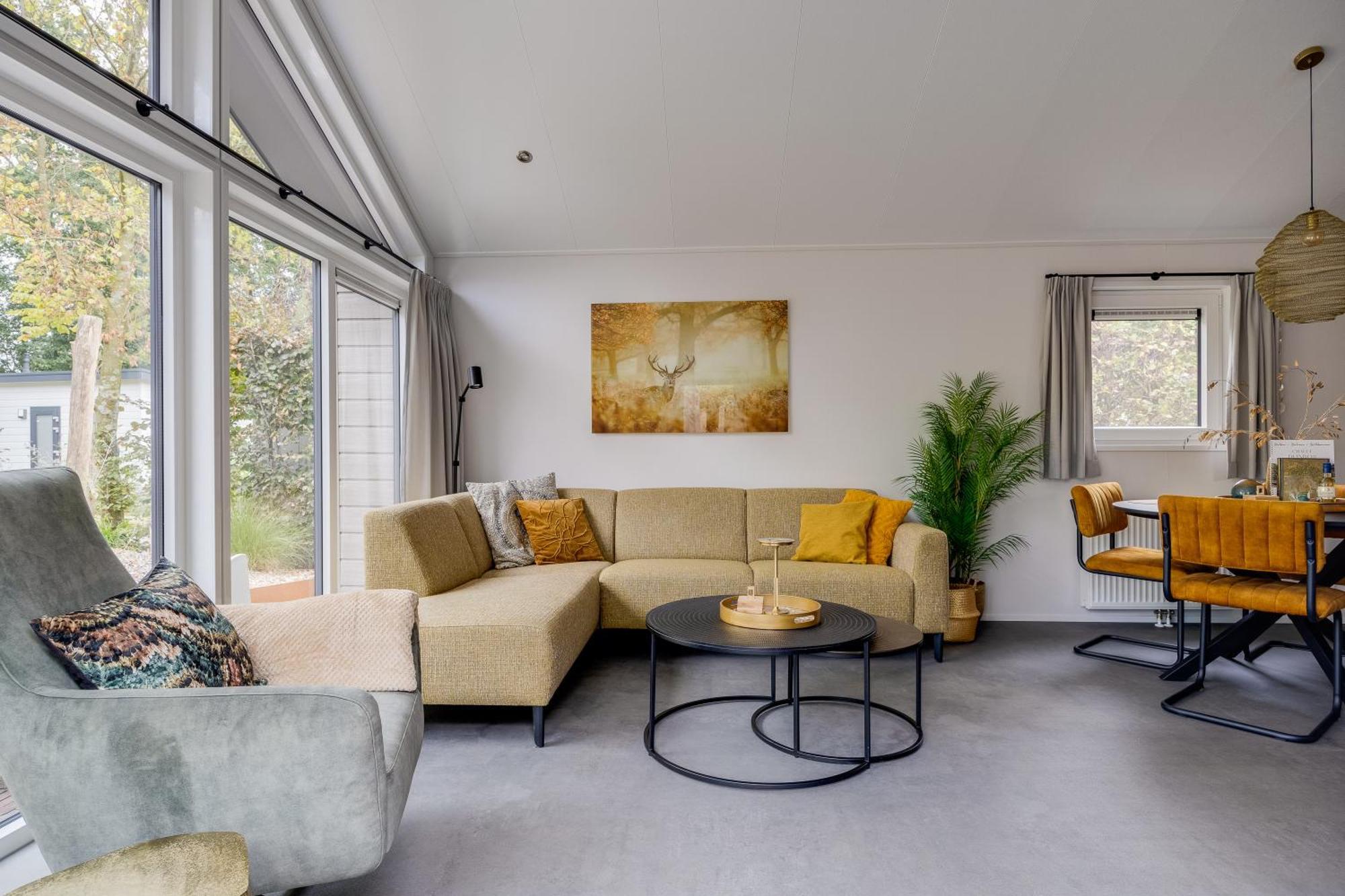 Modern Ingericht Chalet Op Groen Park Op De Veluwe Epe Luaran gambar
